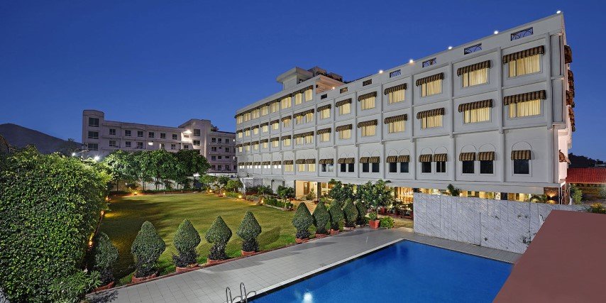 Valley View Resort and Spa by Traavista - Udaipur